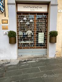 Negozio centralissimo a Foligno