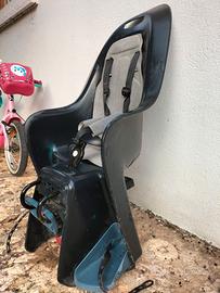 Seggiolino da bici posteriore decathlon