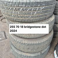 pneumatici 255/70/18  bridgestone jeep wrangler