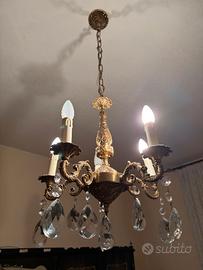 Lampadario Vintage in ottone con cristalli