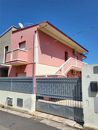 primo piano in bi familiare