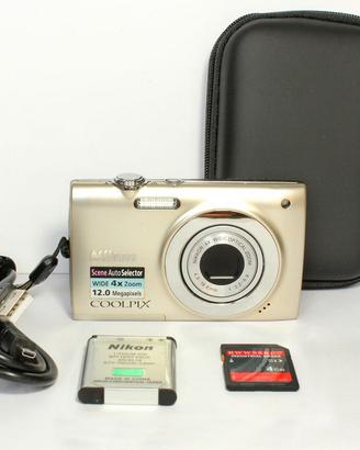 Nikon Coolpix S2500 fotocamera funzionante testata