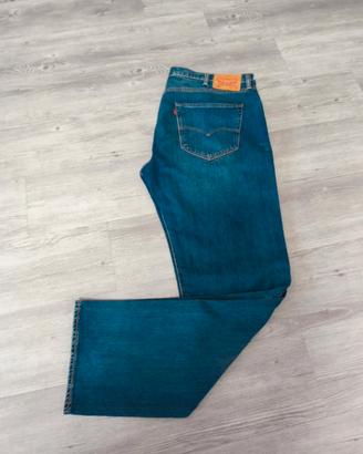 Pantaloni in jeans Levi’s W40