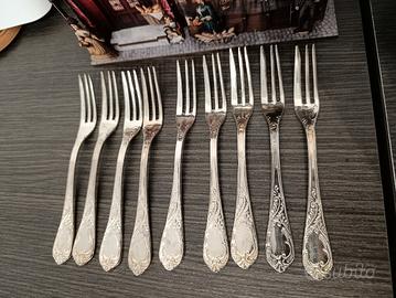 Set di 9 forchette da dessert  in argento 809 mass