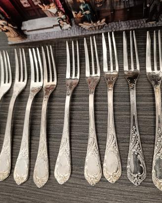 Set di 9 forchette da dessert  in argento 809 mass