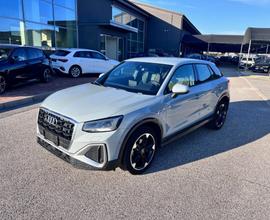 AUDI Q2 35 TFSI S line Plus / Grigio Freccia