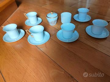 Servizio caffè in porcellana con decoro in oro zec
