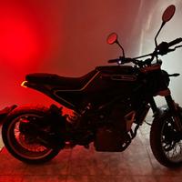 Husqvarna Svartpilen 401 2018