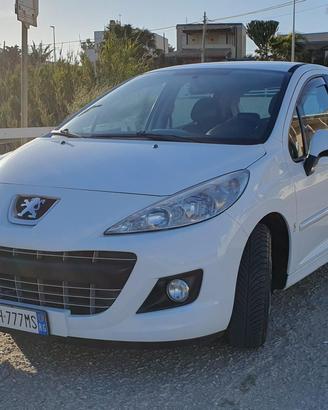 Peugeout 207 1.6