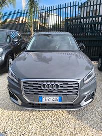 Audi Q2 30 TDI S tronic Identity Black