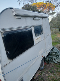 Roulotte 4 posti letto Laika