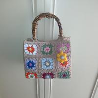 Borsa a lavorazione uncinetto con Granny Square