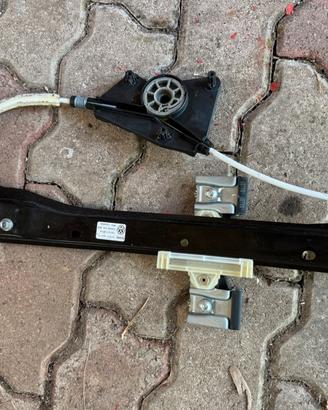 Alzacristallo anteriore dx vw up!