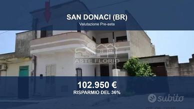 Immobile in asta di 190 m² con box auto a San Dona