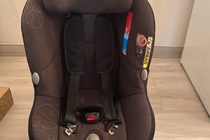 Seggiolino auto gr. 0+/1 isofix
