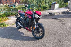 Triumph Street Triple 765 RS 2023