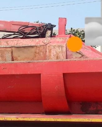Pressa per rottami scarrabile BONFIGLIOLI