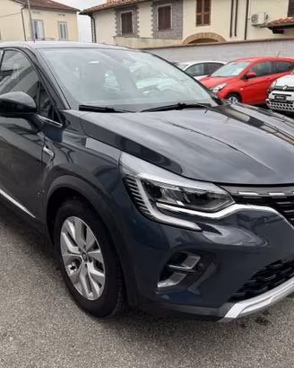 Renault Captur Plug-in Hybrid E-Tech 160 CV Intens