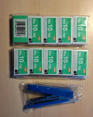 Spillatrice blu e 10 scatole punti metallici