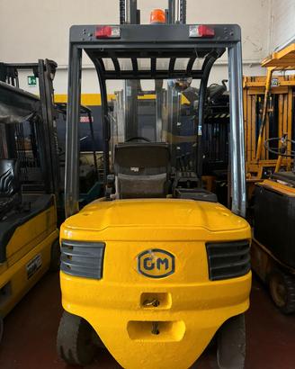 Marca OM Muletto Elettrico 2500 kg
