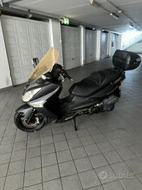 Joymax300i scooter