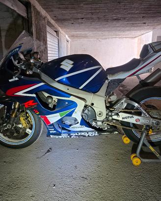 Suzuki GSXR 1000 da pista
