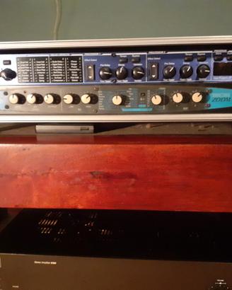 Lexicon MX200 + Zoom 1202 + Rack 2U Flyht