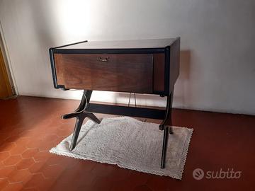 Mobile Giradischi Lesa vintage