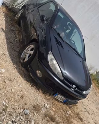 Peugeot 206 Rouge & Noir 2005