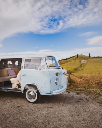 Noleggio Volkswagen T2 Pulmino del 1977 per Eventi