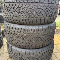 N.3 gomme 255/40/21 invernali Goodyear