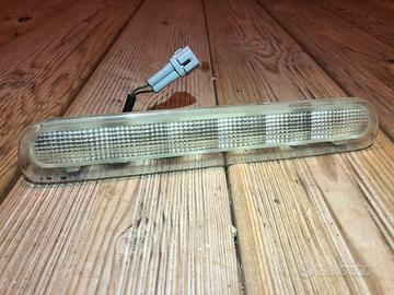 Luce stop portellone Toyota Hilux Vigo 05-2015