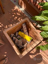 Vaso quadrato di plastica