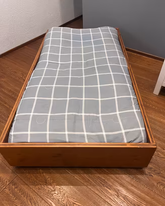 LETTINO MONTESSORI COMPLETO DI MATERASSO (FOUTON)