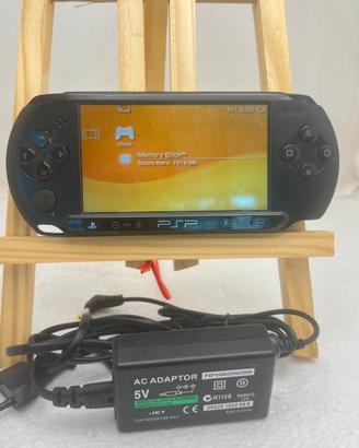 PSP Street E1004 Memory Stick 4GB Caricatore