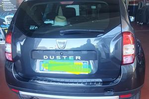 dacia duster  benzina/gpl