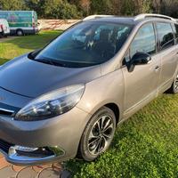 RENAULT - Grand Scénic - dCi 8V 110 CV EDC