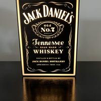 🎩 Lampada Jack Daniel’s – Un’icona di stile in 3D