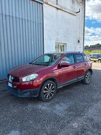 Disponibili ricambi Nissan Qashqai.