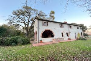 Appartamento in casa colonica 150mq stile toscano