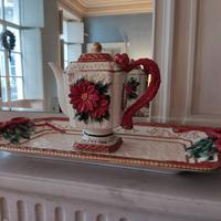 Teiera e vassoio natalizi in i porcellana Lamart 