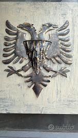 Stemma bandiera albanese in ferro battuto