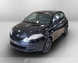 Lancia Ypsilon 1.0 firefly hybrid oro s&s 70cv