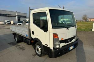 Nissan Cabstar 35.11 cassone fisso patente b