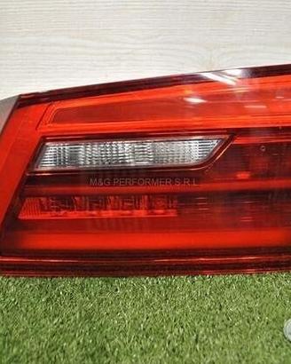 BMW serie 5 G30 F90 M5 Fanale LED destro