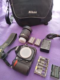 Nikon D200 corpo + accessori + ottica 