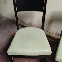 Sedie Vintage Legno Scuro e Seduta Chiara