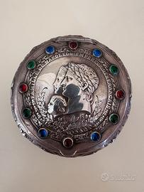 Antica scatolina in argento