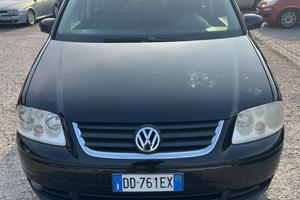 Volkswagen Touran 2.0 TDI DPF Highline