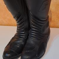 stivali moto nuovissimi